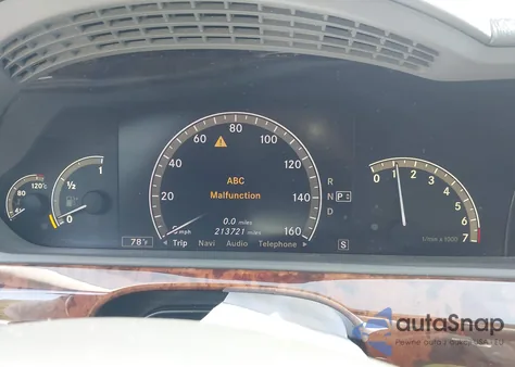 2009 Mercedes-Benz S 550 from USA, damaged, VIN WDDNG71X79A239029